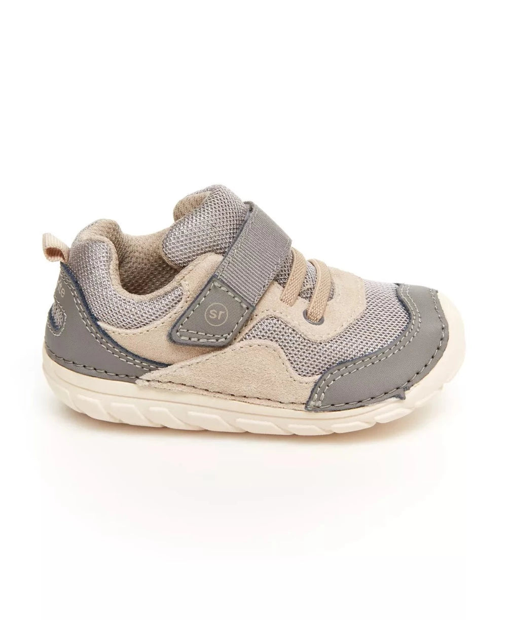 Stride Rite Infant Boys SM Rhett Sneaker Velcro Tan