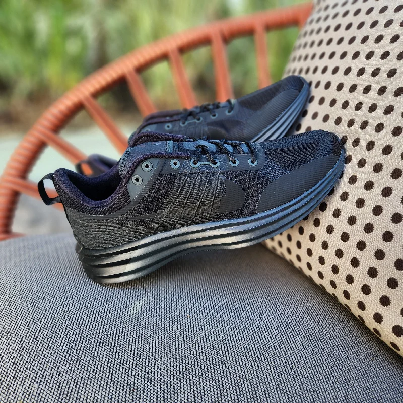 Nike Lunar Roam 'Blackout'